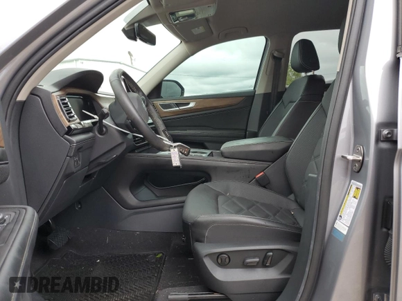 2024 Volkswagen Atlas SE с VIN 1V2DR2CAXRC555619, выставлен на аукционе Copart как лот 75097554 с пробегом Не указан миль и Списание • Salvage title. История ставок и продаж доступна на DreamBid. Изображение 7.
