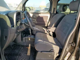 2011 Nissan Cube S z VIN JN8AZ2KR0BT210279, wystawiony jako Copart lot #52218655 z przebiegiem 97 839 mil mil oraz Tytuł czysty. Historia ofert i sprzedaży dostępna na DreamBid. Obrazek 7.