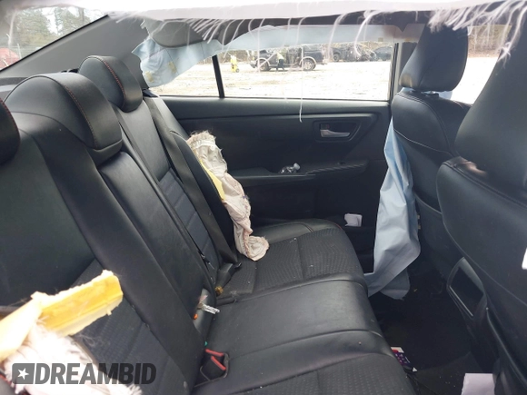 2015 Toyota Camry XLE with VIN 4T1BF1FK8FU017566, listed as a IAAI auction lot 41752942 with 196,495 mi miles and . Bid and sale history available at DreamBid. Image 8.