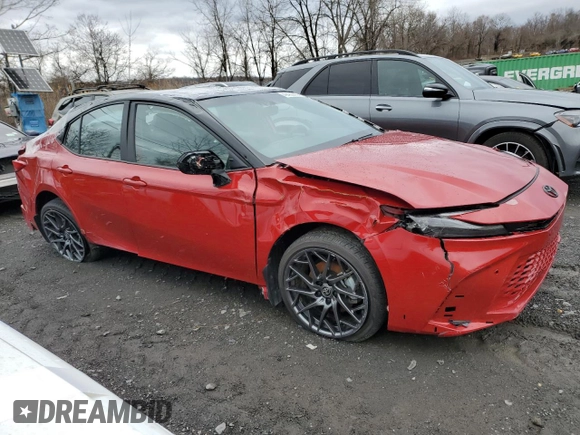 2025 Toyota Camry LE z VIN 4T1DBADK7SU010111, wystawiony jako Copart lot #49483295 z przebiegiem 2 765 mil mil oraz Szkoda całkowita • Salvage title. Historia ofert i sprzedaży dostępna na DreamBid. Obrazek 4.