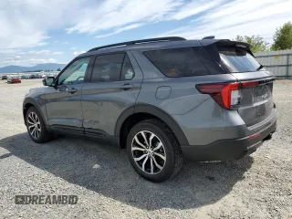 2025 Ford Explorer ST-Line with VIN 1FMUK8KH8SGB46603, listed as a Copart auction lot 63340675 with 2,213 mi miles and Salvage title. Bid and sale history available at DreamBid. Image 2.