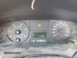 2005 Ford F-350 XL with VIN 1FTWF31P95EB83561, listed as a Copart auction lot 61926994 with 195,588 mi miles and Clean title. Bid and sale history available at DreamBid. Image 9.