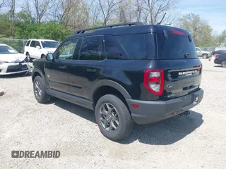 2021 Ford Bronco Sport Badlands z VIN 3FMCR9D98MRA67396, wystawiony jako IAAI lot #42080134 z przebiegiem 52 300 mil mil oraz . Historia ofert i sprzedaży dostępna na DreamBid. Obrazek 3.