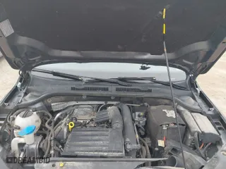 2017 Volkswagen Jetta 1.4T SE with VIN 3VWDB7AJ8HM262964, listed as a IAAI auction lot 41920851 with 167,891 mi miles. Bid and sale history available at carsss.com. Image 10.