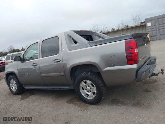 2009 Chevrolet Avalanche LT w/2LT with VIN 3GNFK22029G214307, listed as a IAAI auction lot 41529658 with 277,888 mi miles. Bid and sale history available at carsss.com. Image 14.