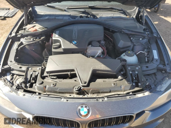 2015 BMW 3 Series 328i xDrive с VIN WBA3B5C55FF961871, выставлен на аукционе Copart как лот 56194425 с пробегом Не указан миль и Чистый • Clean title. История ставок и продаж доступна на DreamBid. Изображение 11.