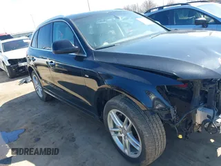 2015 Audi Q5 Premium Plus z VIN WA1DGAFP5FA054124, wystawiony jako IAAI lot #41890802 z przebiegiem 121 860 mil mil oraz . Historia ofert i sprzedaży dostępna na DreamBid. Obrazek 14.