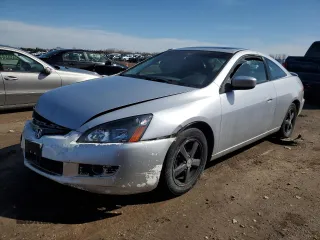 2005 Honda Accord EX z VIN 1HGCM72705A003889, wystawiony jako Copart lot #49990045 z przebiegiem 127 499 mil mil oraz Czysty tytuł • Clean title. Historia ofert i sprzedaży dostępna na DreamBid. Obrazek 1.