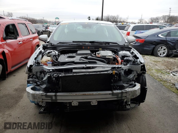 2019 Ford Fusion Hybrid SE with VIN 3FA6P0LU9KR179989, listed as a Copart auction lot 71063802 with 71,245 mi miles. Bid and sale history available at carsss.com. Image 5.