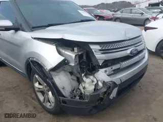 2012 Ford Explorer Limited with VIN 1FMHK7F88CGA73773, listed as a IAAI auction lot 41687407 with 262,315 mi miles. Bid and sale history available at carsss.com. Image 6.