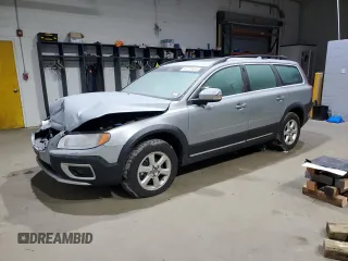 2011 Volvo XC70 3.2L with VIN YV4940BZ1B1097453, listed as a Copart auction lot 82220984 with 161,466 mi miles and Salvage Title. Bid and sale history available at DreamBid. Image 1.