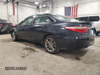 2015 Toyota Camry XLE with VIN 4T1BF1FK3FU971321, listed as a Copart auction lot 89348825 with 115,299 mi miles and Clean Title. Bid and sale history available at carsss.com. Image 2.