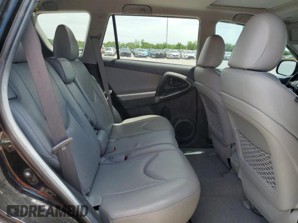 2012 Toyota RAV4 Limited с VIN 2T3DF4DV5CW261198, выставлен на аукционе Copart как лот 57331845 с пробегом 176 843 миль миль и Списание • Salvage title. История ставок и продаж доступна на DreamBid. Изображение 11.