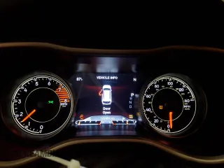 2017 Jeep Cherokee High Altitude с VIN 1C4PJMDS9HW582378, выставлен на аукционе Copart как лот 57158895 с пробегом 162 889 миль миль и Чистый • Clean title. История ставок и продаж доступна на DreamBid. Изображение 9.