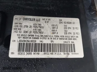 2008 Jeep Liberty Sport with VIN 1J8GN28K28W106520, listed as a IAAI auction lot 41995195 with 211,275 mi miles. Bid and sale history available at carsss.com. Image 9.