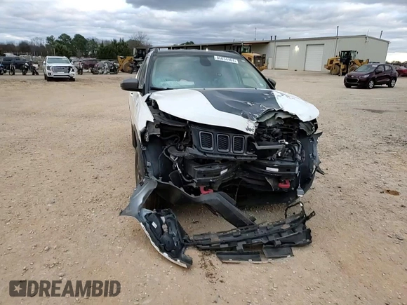 2019 Jeep Compass Trailhawk z VIN 3C4NJDDB4KT740047, wystawiony jako Copart lot #86834404 z przebiegiem 108 201 mil mil oraz Szkoda całkowita • Salvage title. Historia ofert i sprzedaży dostępna na DreamBid. Obrazek 11.