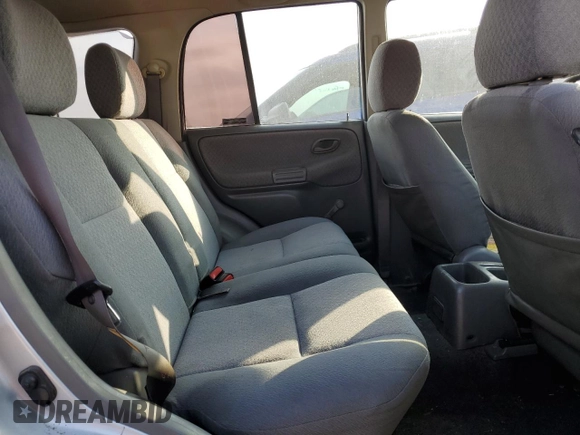 2000 Chevrolet Tracker z VIN 2CNBE13C4Y6920783, wystawiony jako Copart lot #82619854 z przebiegiem 96 620 mil mil oraz Czysty tytuł • Clean title. Historia ofert i sprzedaży dostępna na DreamBid. Obrazek 11.