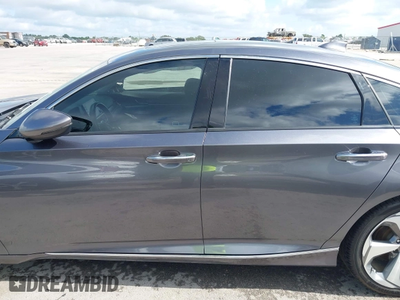 2020 Honda Accord Touring z VIN 1HGCV2F93LA023062, wystawiony jako IAAI lot #42596772 z przebiegiem 53 586 mil mil oraz . Historia ofert i sprzedaży dostępna na DreamBid. Obrazek 14.