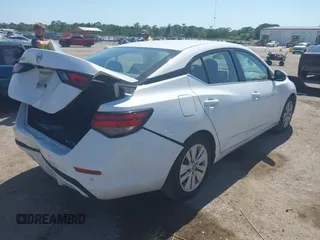2020 Nissan Sentra S with VIN 3N1AB8BVXLY207174, listed as a IAAI auction lot 42058963 with 133,458 mi miles. Bid and sale history available at carsss.com. Image 4.