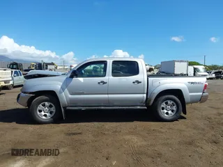 2012 Toyota Tacoma PreRunner z VIN 3TMJU4GN9CM131642, wystawiony jako IAAI lot #42208133 z przebiegiem 160 704 mil mil oraz . Historia ofert i sprzedaży dostępna na DreamBid. Obrazek 15.