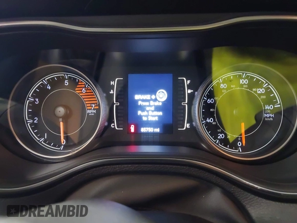 2019 Jeep Cherokee Latitude Plus с VIN 1C4PJMLN5KD142723, выставлен на аукционе IAAI как лот 42624765 с пробегом 85 750 миль миль и . История ставок и продаж доступна на DreamBid. Изображение 15.