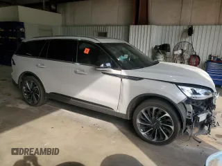 2021 Lincoln Aviator Reserve with VIN 5LM5J7XC9MGL13856, listed as a Copart auction lot 53813935 with 56,816 mi miles and Salvage title. Bid and sale history available at DreamBid. Image 4.