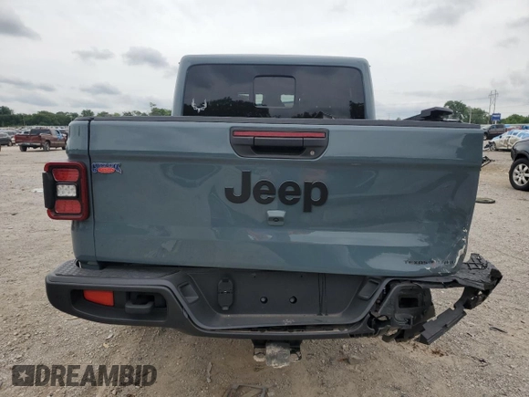 2024 Jeep Gladiator Sport S with VIN 1C6HJTAG2RL125730, listed as a Copart auction lot 60064095 with 10,173 mi miles and Salvage title. Bid and sale history available at DreamBid. Image 6.