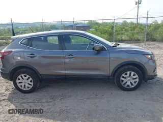 2020 Nissan Rogue S z VIN JN1BJ1CW3LW640591, wystawiony jako IAAI lot #42278280 z przebiegiem 127 003 mil mil oraz . Historia ofert i sprzedaży dostępna na DreamBid. Obrazek 13.