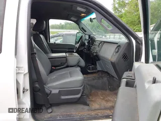 2012 Ford F-250 XL с VIN 1FT7W2BT4CEB13280, выставлен на аукционе IAAI как лот 42095924 с пробегом 247 892 миль миль и . История ставок и продаж доступна на DreamBid. Изображение 5.