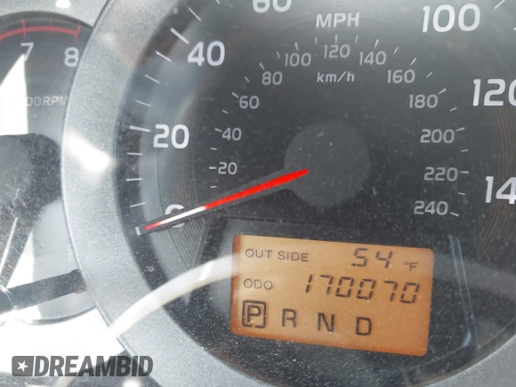 2007 Toyota RAV4 with VIN JTMZK33V275007345, listed as a IAAI auction lot 41818595 with 170,070 mi miles. Bid and sale history available at carsss.com. Image 7.