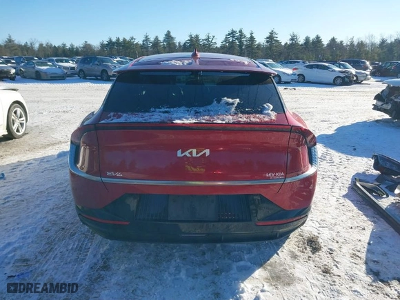 2023 Kia EV6 Wind with VIN KNDC34LA3P5098017, listed as a IAAI auction lot 41158895 with 34,233 mi miles. Bid and sale history available at carsss.com. Image 17.