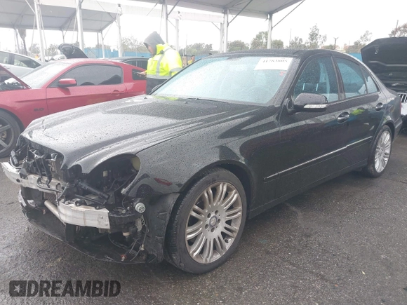 2008 Mercedes-Benz E-Class Sport 5.5L with VIN WDBUF72X88B201047, listed as a IAAI auction lot 41783805 with 115,646 mi miles. Bid and sale history available at carsss.com. Image 18.