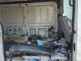 2016 Ford Transit Cargo с VIN 1FTYR1CM3GKB28311, выставлен на аукционе Copart как лот 62732685 с пробегом 223 927 миль миль и Списание • Salvage title. История ставок и продаж доступна на DreamBid. Изображение 11.