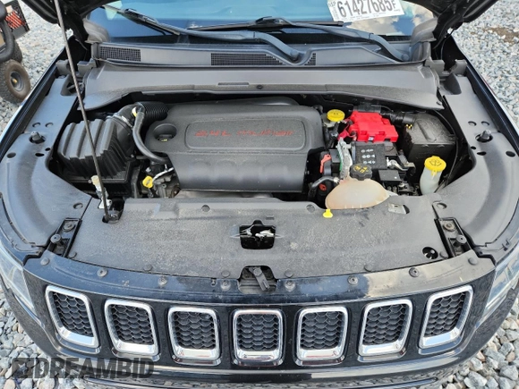 2019 Jeep Compass Latitude с VIN 3C4NJCBB6KT788985, выставлен на аукционе Copart как лот 61427685 с пробегом 59 256 миль миль и Списание • Salvage title. История ставок и продаж доступна на DreamBid. Изображение 12.