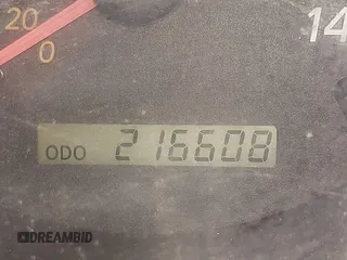 2005 Toyota Highlander z VIN JTEEP21A850092756, wystawiony jako IAAI lot #42336538 z przebiegiem 216 608 mil mil oraz . Historia ofert i sprzedaży dostępna na DreamBid. Obrazek 12.