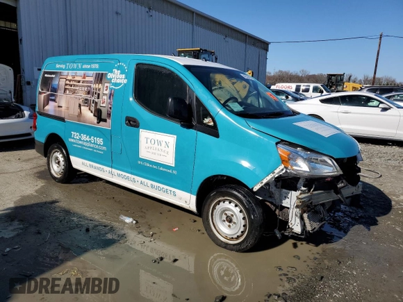 2019 Nissan NV200 SV with VIN 3N6CM0KN4KK690600, listed as a Copart auction lot 48526095 with 84,728 mi miles and Salvage title. Bid and sale history available at DreamBid. Image 4.