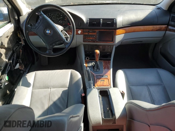 2000 BMW 5 Series 528iA with VIN WBADM6344YGU10582, listed as a Copart auction lot 77468634 with 0 mi miles and Salvage Title. Bid and sale history available at carsss.com. Image 8.
