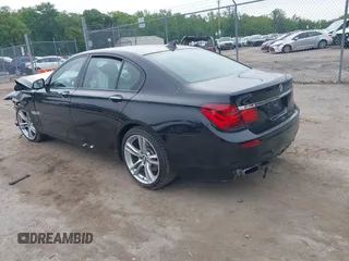 2015 BMW 7 Series 740i с VIN WBAYA6C54FGK16411, выставлен на аукционе IAAI как лот 42332689 с пробегом 59 153 миль миль и . История ставок и продаж доступна на DreamBid. Изображение 3.