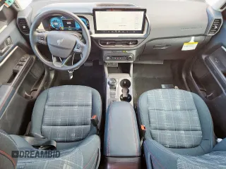 2025 Ford Bronco Sport Heritage with VIN 3FMCR9GNXSRE25085, listed as a Copart auction lot 63847615 with 220 mi miles and Salvage title. Bid and sale history available at DreamBid. Image 8.