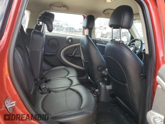 2015 MINI Countryman with VIN WMWZB3C58FWR44187, listed as a Copart auction lot 48236575 with 84,791 mi miles and Salvage Title. Bid and sale history available at DreamBid. Image 10.