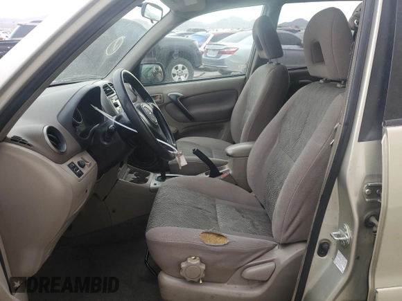 2003 Toyota RAV4 with VIN JTEGH20V030092631, listed as a Copart auction lot 48082395 with 189,802 mi miles and Salvage Title. Bid and sale history available at DreamBid. Image 7.