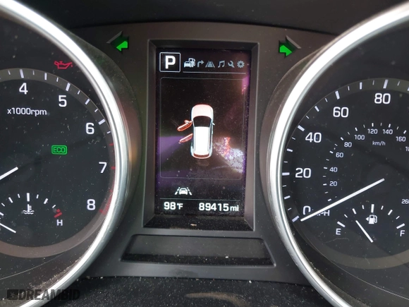 2017 Hyundai Santa Fe Limited Ultimate with VIN KM8SRDHF7HU180527, listed as a IAAI auction lot 41557692 with 89,415 mi miles. Bid and sale history available at carsss.com. Image 7.
