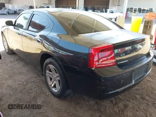 2007 Dodge Charger z VIN 2B3LA43G97H752393, wystawiony jako IAAI lot #42305031 z przebiegiem 135 684 mil mil oraz . Historia ofert i sprzedaży dostępna na DreamBid. Obrazek 3.