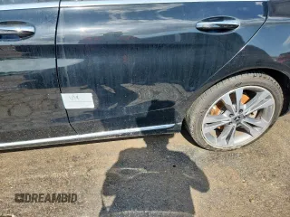 2019 Mercedes-Benz C 300 z VIN 55SWF8DB6KU312264, wystawiony jako Copart lot #59857635 z przebiegiem Nie podano mil oraz Czysty tytuł • Clean title. Historia ofert i sprzedaży dostępna na DreamBid. Obrazek 12.