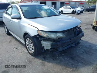 2012 Kia Forte EX with VIN KNAFU4A23C5584128, listed as a IAAI auction lot 41643361 with 187,775 mi miles. Bid and sale history available at carsss.com. Image 13.