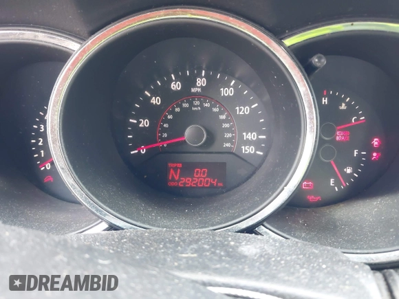 2011 Kia Sorento LX with VIN 5XYKT4A13BG044196, listed as a IAAI auction lot 42080972 with 292,004 mi miles. Bid and sale history available at carsss.com. Image 7.