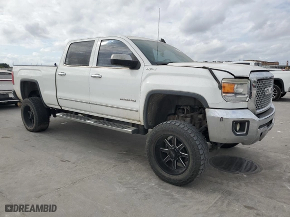 2015 GMC Sierra 2500HD available WiFi SLT with VIN 1GT12ZE88FF603673, listed as a Copart auction lot 78680064 with NaN miles and Clean Title. Bid and sale history available at carsss.com. Image 4.