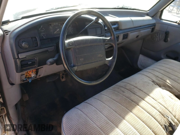 1995 Ford F-150 with VIN 1FTEF15Y6SNA35852, listed as a Copart auction lot 48011555 with 2,911,158 mi miles and Clean Title. Bid and sale history available at carsss.com. Image 8.