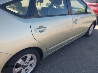 2008 Toyota Prius with VIN JTDKB20UX83426273, listed as a IAAI auction lot 42316082 with 199,927 mi miles and . Bid and sale history available at DreamBid. Image 12.