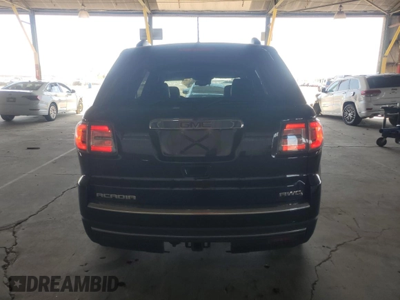 2014 GMC Acadia SLT z VIN 1GKKVRKD1EJ261920, wystawiony jako Copart lot #56606125 z przebiegiem 135 905 mil mil oraz Szkody całkowita. Historia ofert i sprzedaży dostępna na DreamBid. Obrazek 6.
